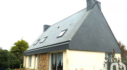 Traditional house 7 rooms of 152 m² in Melgven (29140)