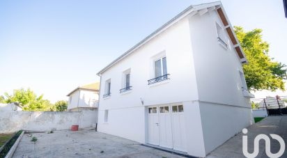 House 6 rooms of 125 m² in Châlons-en-Champagne (51000)