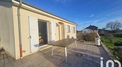 Maison 4 pièces de 88 m² à Labrousse (15130)