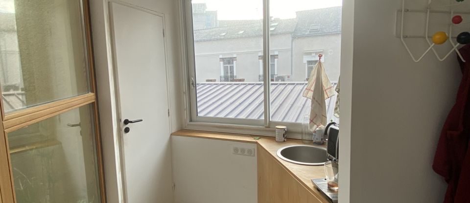 Apartment 1 room of 50 m² in Nantes (44000)