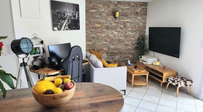 Appartement 2 pièces de 38 m² à Sainte-Geneviève-des-Bois (91700)