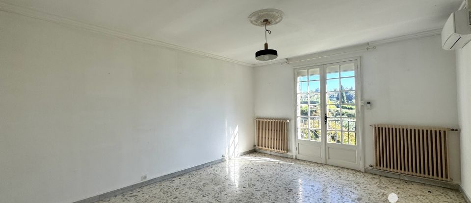 Traditional house 6 rooms of 180 m² in Mougins (06250)