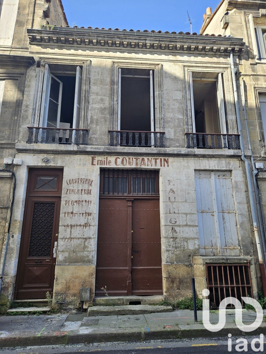 House 4 rooms of 185 m² in Bordeaux (33000)