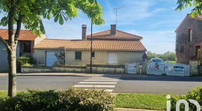 Country house 5 rooms of 125 m² in Lys-Haut-Layon (49310)