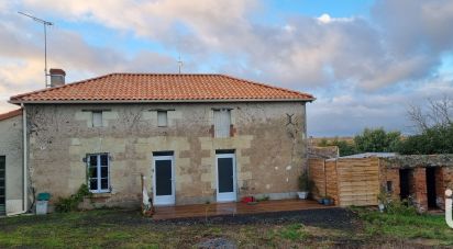 Country house 5 rooms of 125 m² in Lys-Haut-Layon (49310)