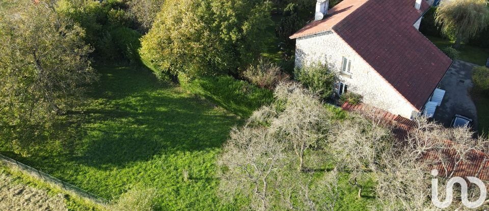 House 10 rooms of 231 m² in Varennes-en-Argonne (55270)