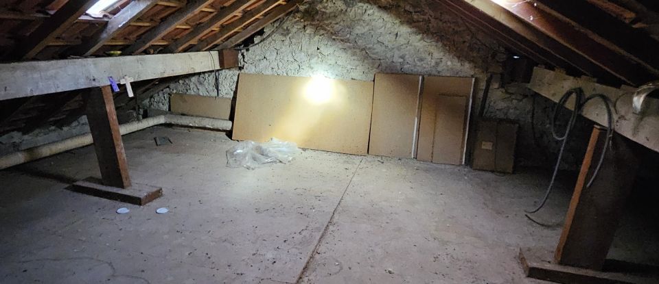 House 10 rooms of 231 m² in Varennes-en-Argonne (55270)