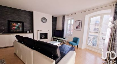 Apartment 3 rooms of 76 m² in La Rochelle (17000)