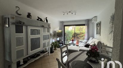 Apartment 3 rooms of 51 m² in Saint-Raphaël (83700)