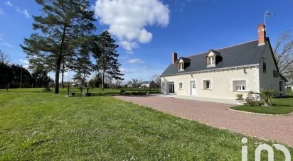 Country home 6 rooms of 145 m² in La Chapelle-sur-Loire (37140)