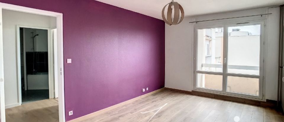 Apartment 2 rooms of 49 m² in Le Petit-Quevilly (76140)