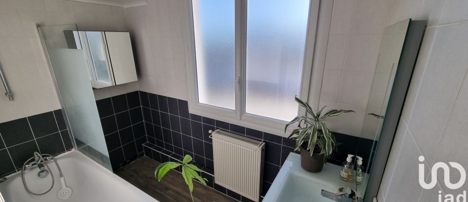 Appartement 3 pièces de 74 m² à Nantes (44100)