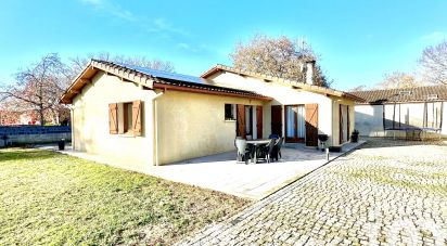 House 4 rooms of 89 m² in Saint-Pierre-du-Mont (40280)