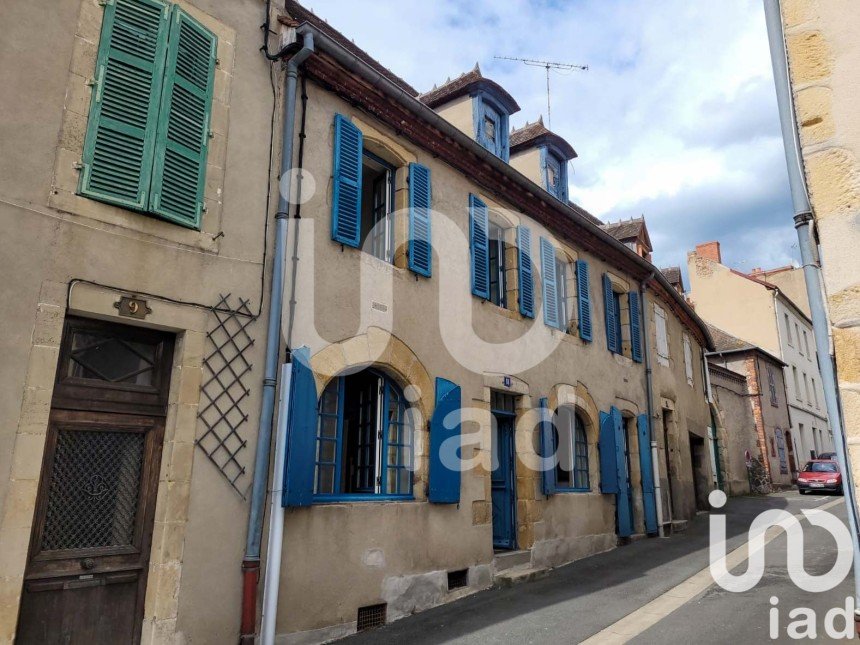 Maison de ville 4 pièces de 80 m² à Montluçon (03100)