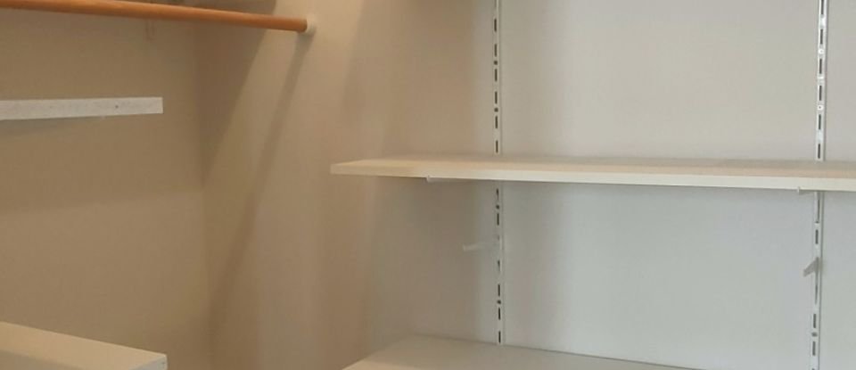 Appartement 2 pièces de 38 m² à Paris (75020)