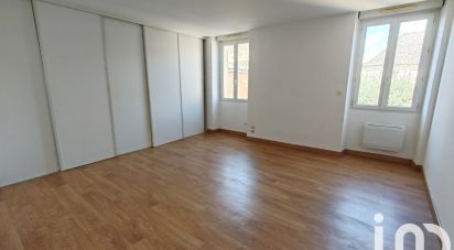 Maison de ville 4 pièces de 124 m² à Villefranche-de-Lonchat (24610)