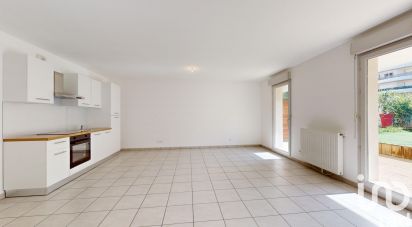 Appartement 4 pièces de 84 m² à Meyzieu (69330)