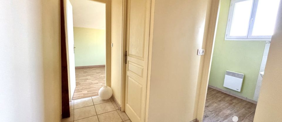 Maison 4 pièces de 72 m² à Cosne-Cours-sur-Loire (58200)