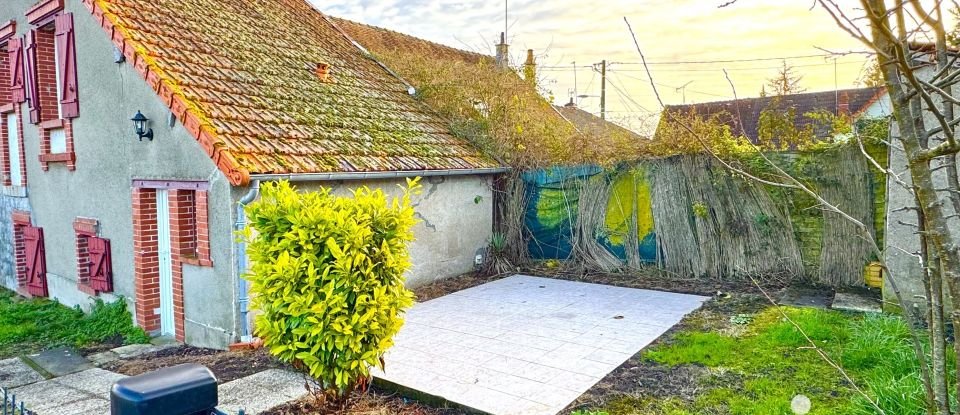 Maison 4 pièces de 72 m² à Cosne-Cours-sur-Loire (58200)