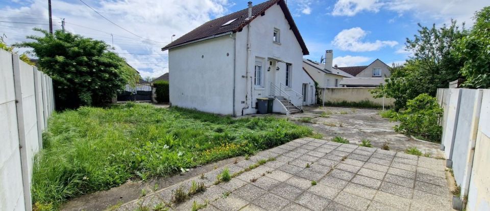 Maison 6 pièces de 90 m² à Saran (45770)