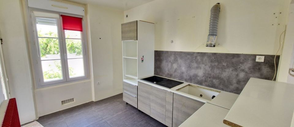 Maison 6 pièces de 90 m² à Saran (45770)