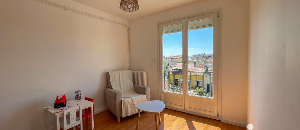 Appartement 4 pièces de 98 m² à Reims (51100)