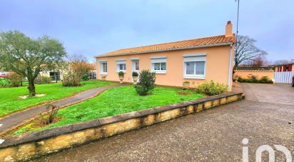 Maison 4 pièces de 90 m² à Saint-Jean-de-Beugné (85210)