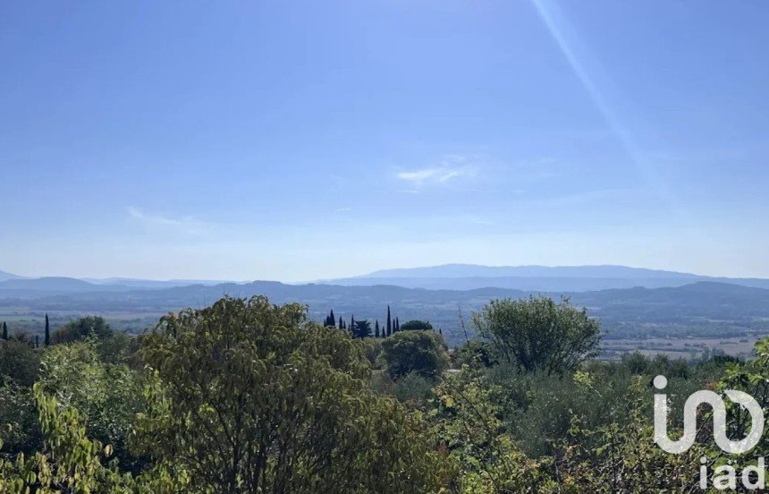 Terrain de 551 m² à Gordes (84220)