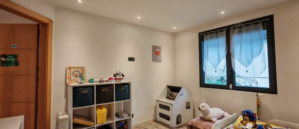 Maison 5 pièces de 104 m² à Dompaire (88270)