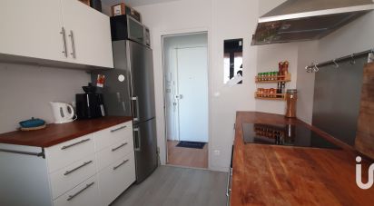 Apartment 2 rooms of 42 m² in Issy-les-Moulineaux (92130)