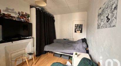 Appartement 1 pièce de 21 m² à Paris (75015)