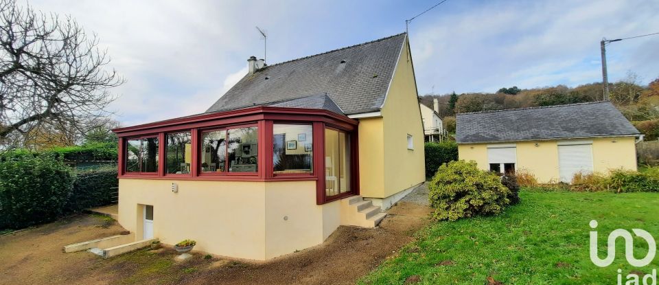 Village house 4 rooms of 97 m² in Caurel (22530)