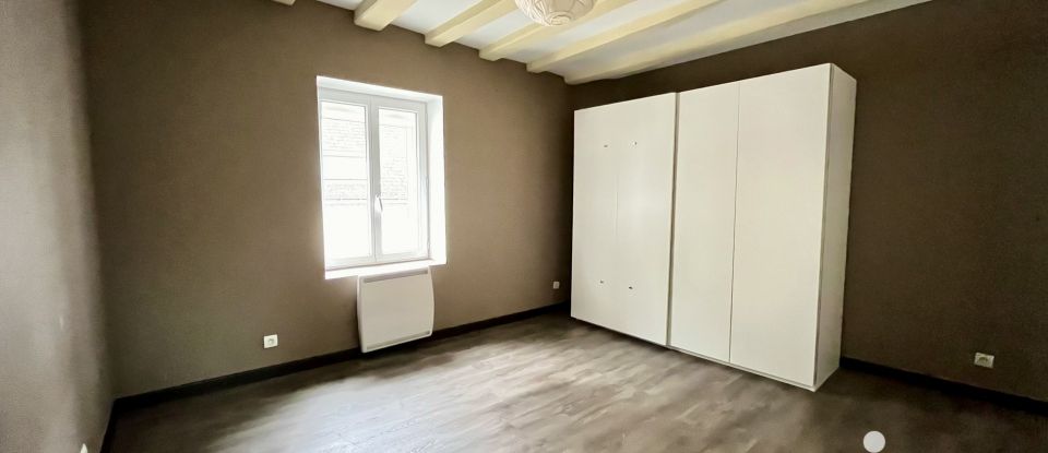 Maison 3 pièces de 77 m² à Monts (37260)