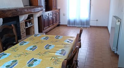 Traditional house 3 rooms of 66 m² in Rocbaron (83136)