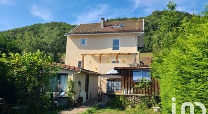 Village house 5 rooms of 133 m² in Apprieu (38140)