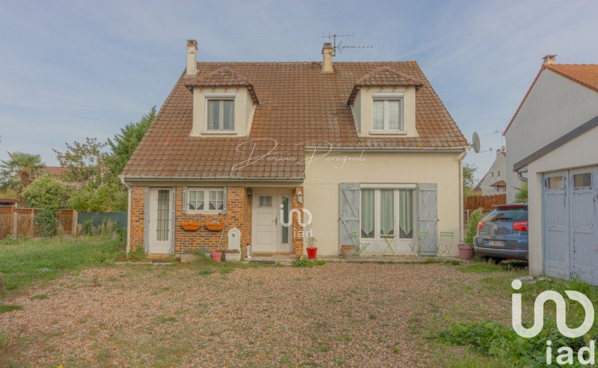 Maison 6 pièces de 126 m² à Méry-sur-Oise (95540)