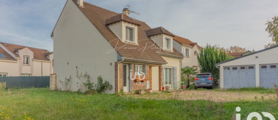 Maison 6 pièces de 126 m² à Méry-sur-Oise (95540)