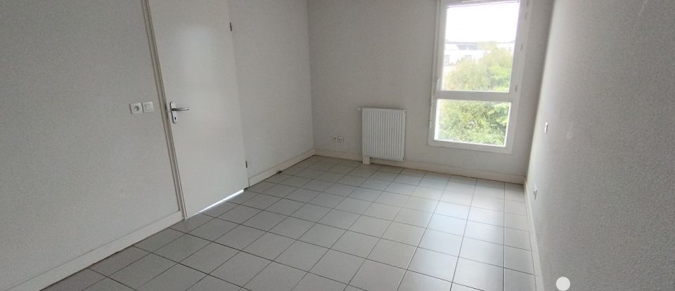 Apartment 2 rooms of 38 m² in Floirac (33270)