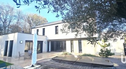 Maison 7 pièces de 200 m² à Dinard (35800)