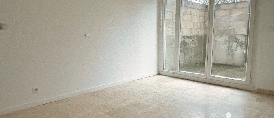 Maison 9 pièces de 237 m² à Montreuil (93100)