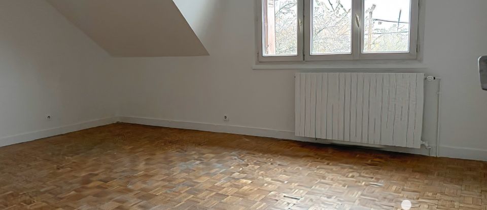 Maison 9 pièces de 237 m² à Montreuil (93100)