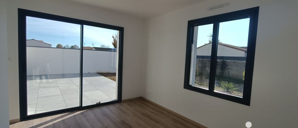 Pavillon 6 pièces de 141 m² à Niort (79000)