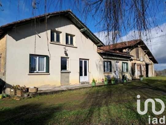 Country house 4 rooms of 105 m² in Le Houga (32460)