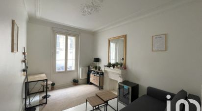 Appartement 2 pièces de 37 m² à Paris (75017)