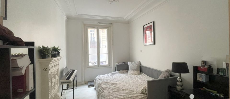 Appartement 2 pièces de 37 m² à Paris (75017)