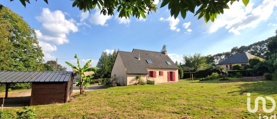 Traditional house 5 rooms of 118 m² in Livré-sur-Changeon (35450)