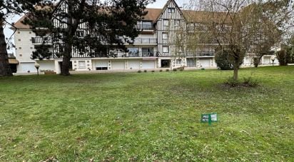 Apartment 3 rooms of 67 m² in Deauville (14800)