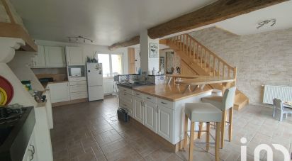 Country house 4 rooms of 154 m² in Saint-Rémy-du-Val (72600)