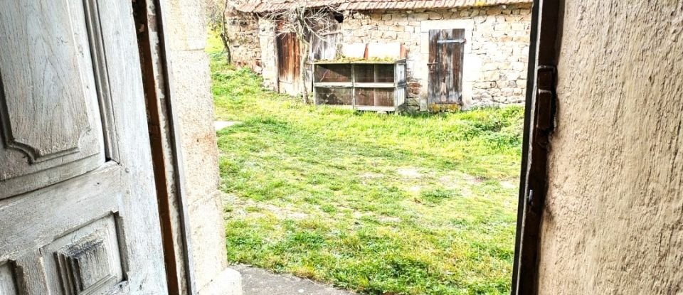 Ferme 5 pièces de 98 m² à Malrevers (43800)