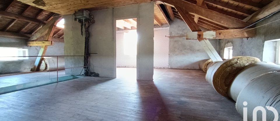 House 4 rooms of 80 m² in Craponne-sur-Arzon (43500)